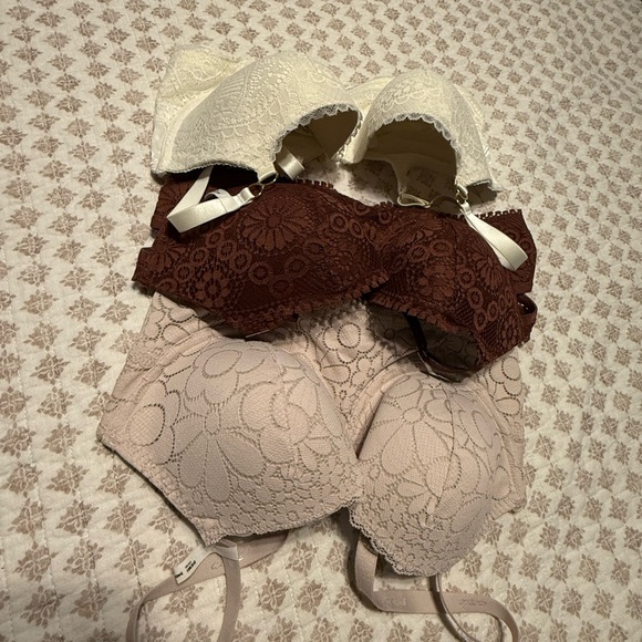 Aerie Elegant Lace Intimates Set of 3 34dd - White, Brown, and Cream - Picture 3 of 6